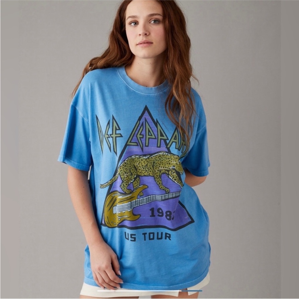 🟡 AE Oversized American Eagle Def Leopard Band Tee Unisex New with tags